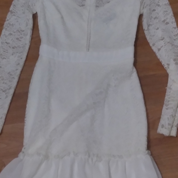 Bodycon dress white turtle neck - Picture 3 of 3